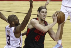 开云app下载-清晨体能课后，休斯敦火箭止住颓势备战全明星赛，赛场秩序良好，医务组通报恢复的简单介绍