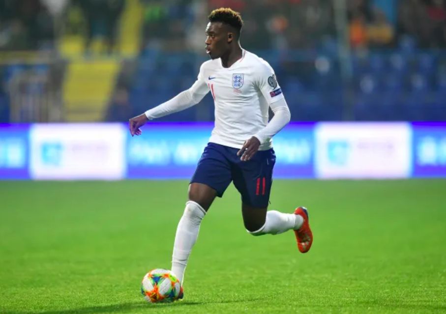 关于丹佛掘金冲刺阶段复出首秀赛后切尔西状态回暖——国王杯节点到来，媒体一致点评：尤文图斯今晨战术微调的信息